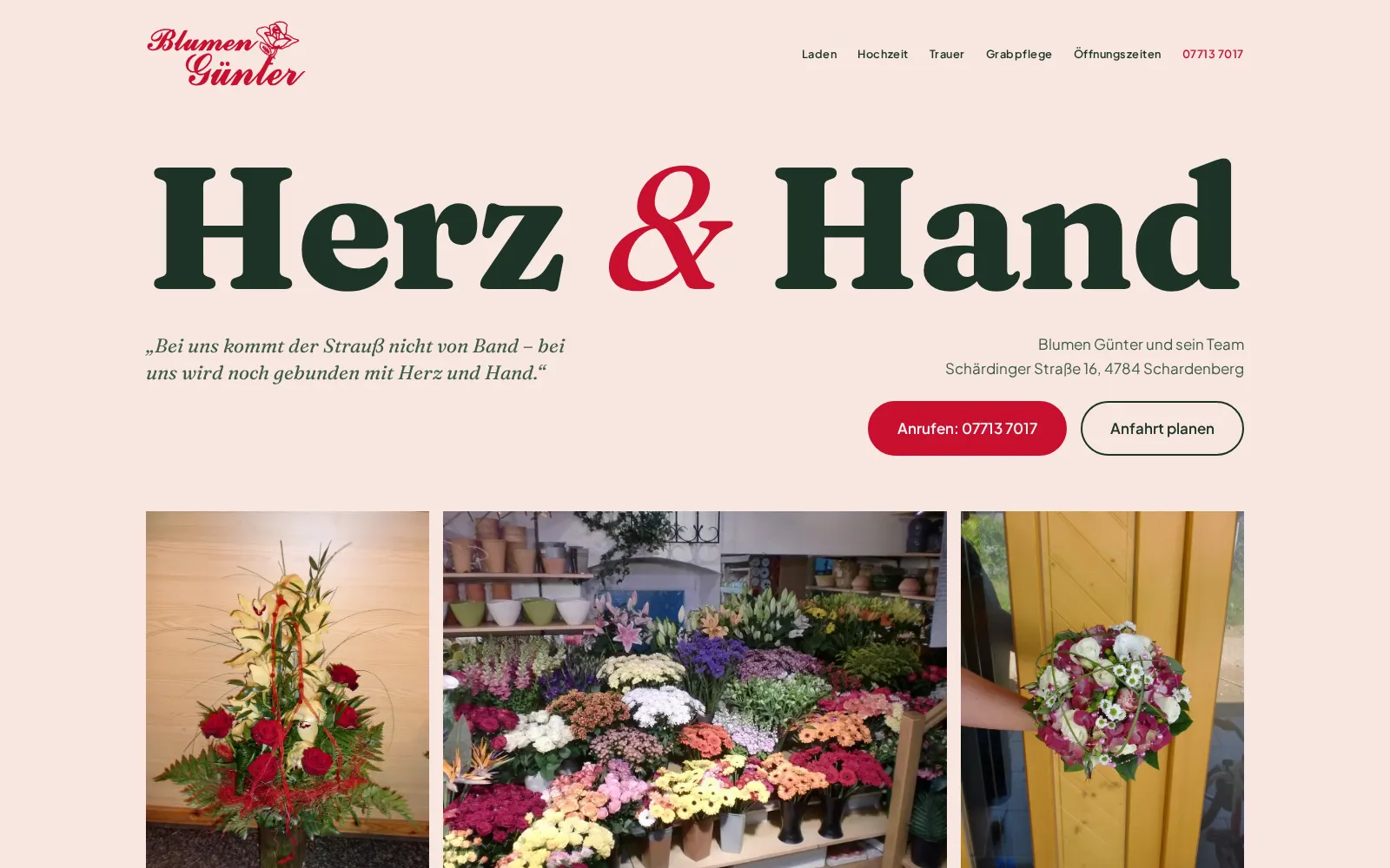 Vorschau Entwurf 1: großes „Herz & Hand“ auf Rosenblatt-Rosa über Fotos der Sträuße